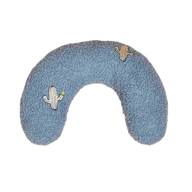 Pat and Pet Emporium | Pet Home Products | U-shape Pet Pillow