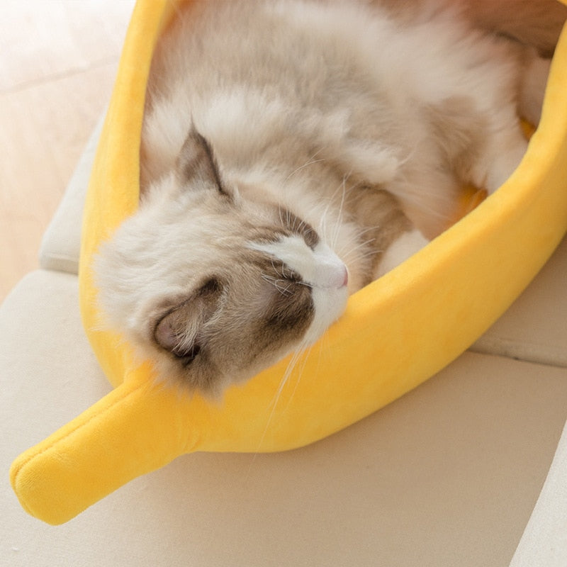 Pat and Pet Emporium | Pet Beds | Banana Cat Bed